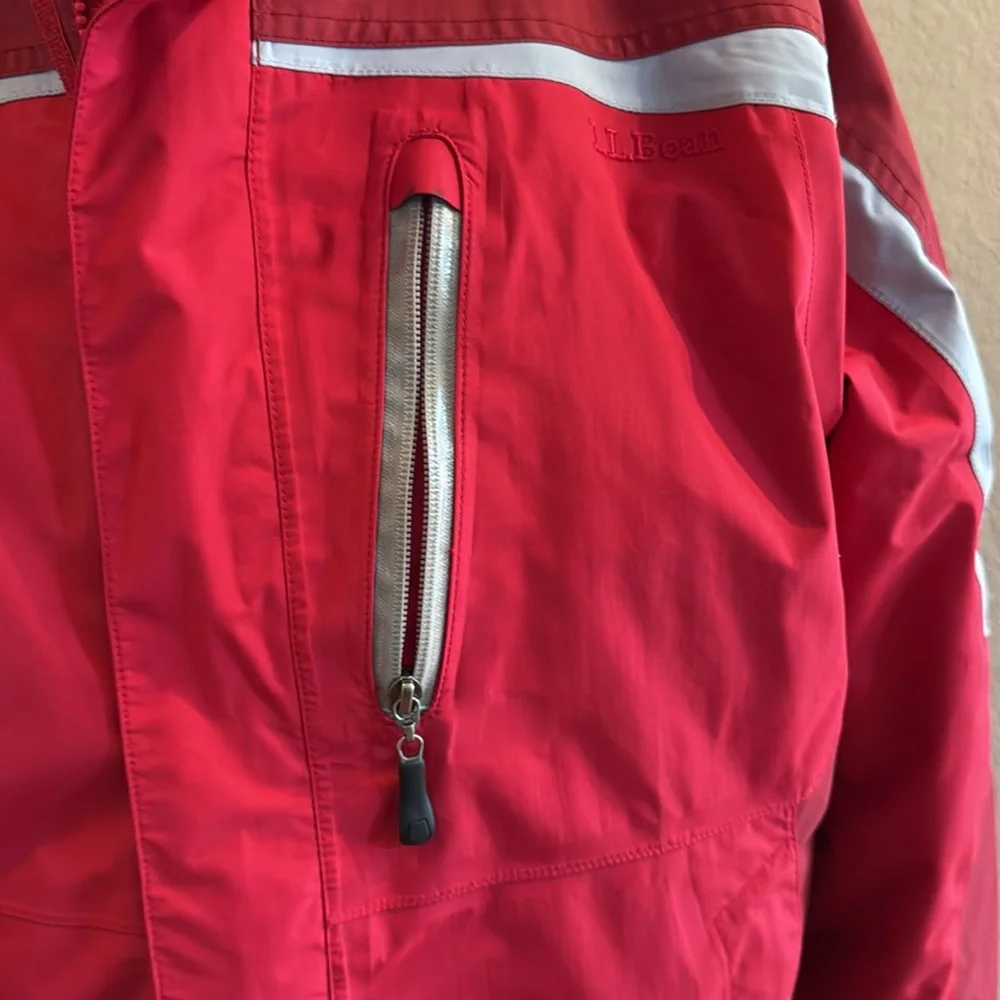 L.L.Bean Men's Red Jacket‎ size Large